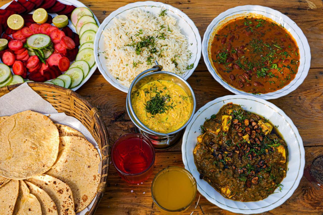 Saffronstays El Sueno, Mukteshwar -Villa Serving Pahadi Meals Bagian luar foto
